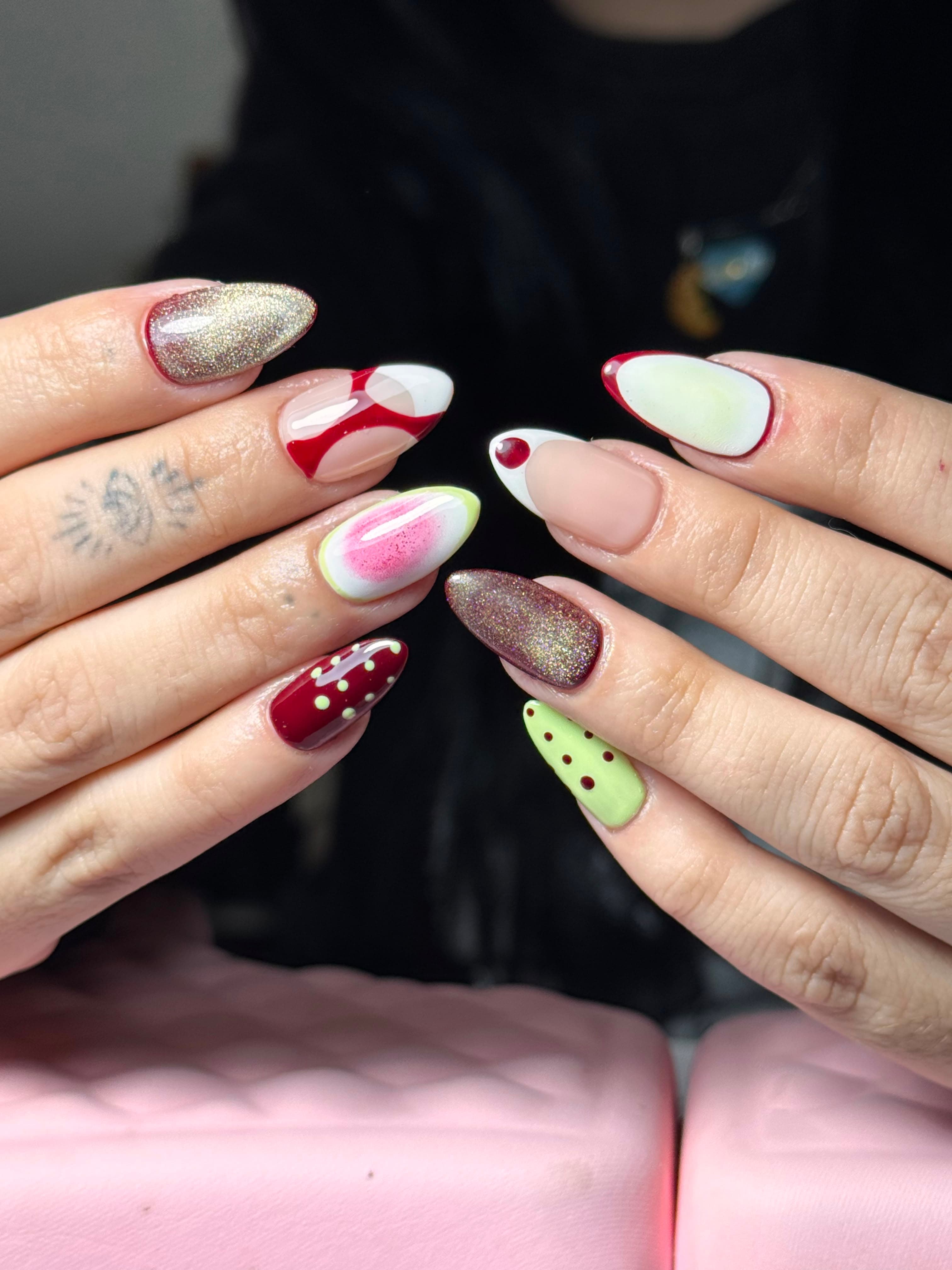 Trabajo de manicura realizado en Mar Bella Studio 05